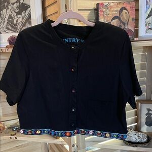 Crop Short Sleeve Button-Up Top with Embroidered Hem